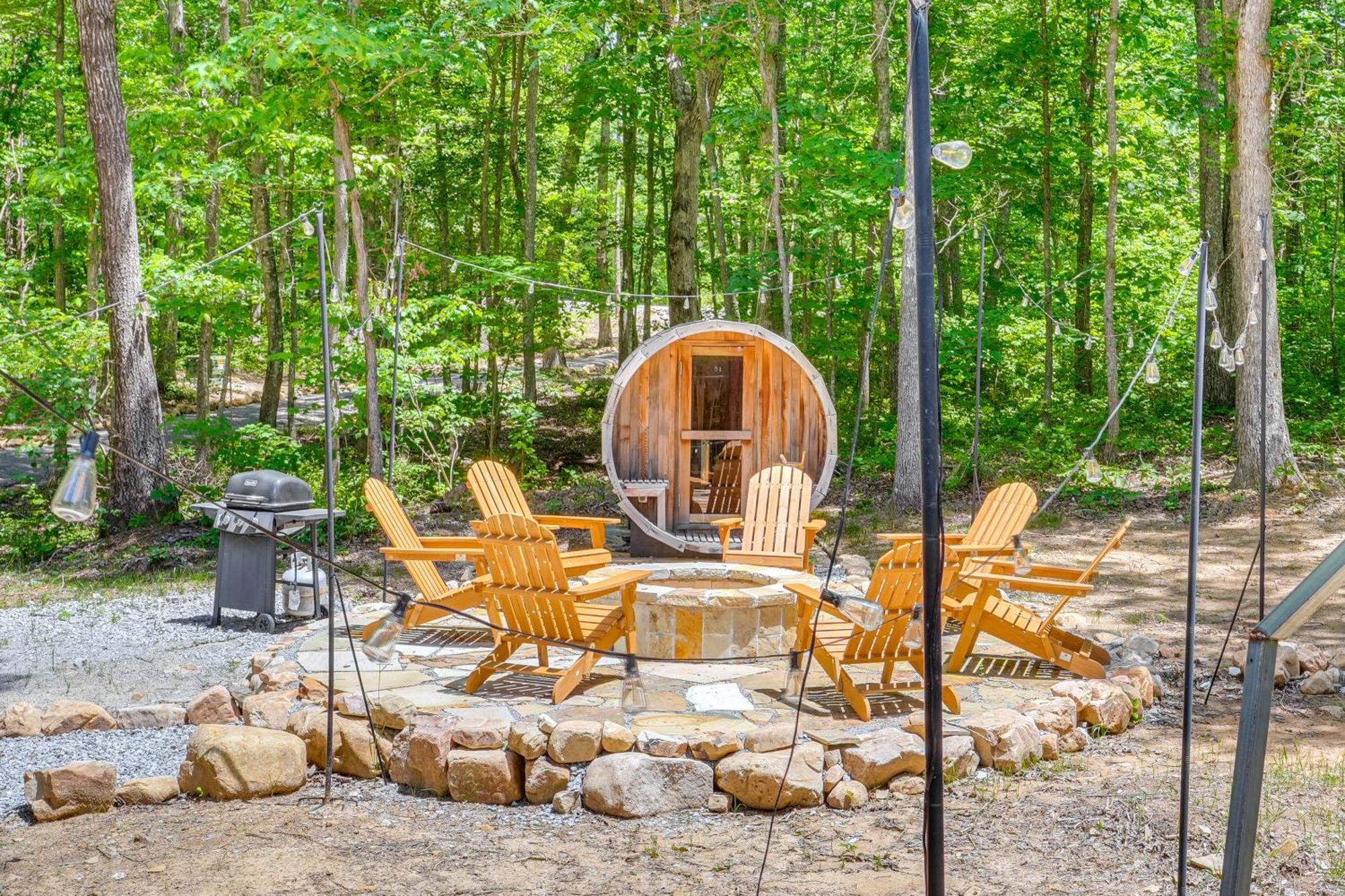 Monteagle Cabin With Swim Spa, Sauna And Fire Pit! Zewnętrze zdjęcie